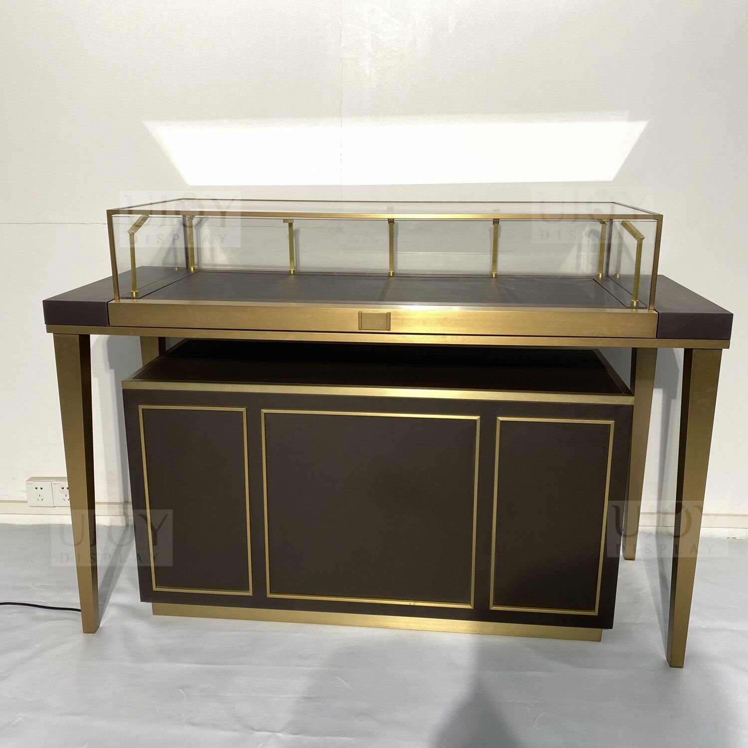 full set__2023 New Jewelry Display Table with Glass and Light UD017 (10) full set__2023 New Jewelry Display Table with Glass and Light UD017 (10)
